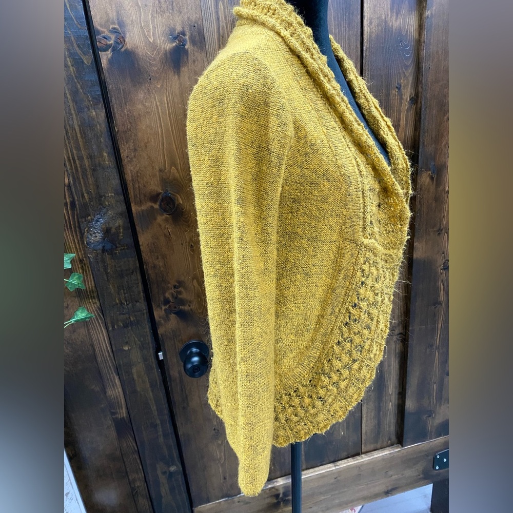 Open Cardigan - Picture 3 of 5